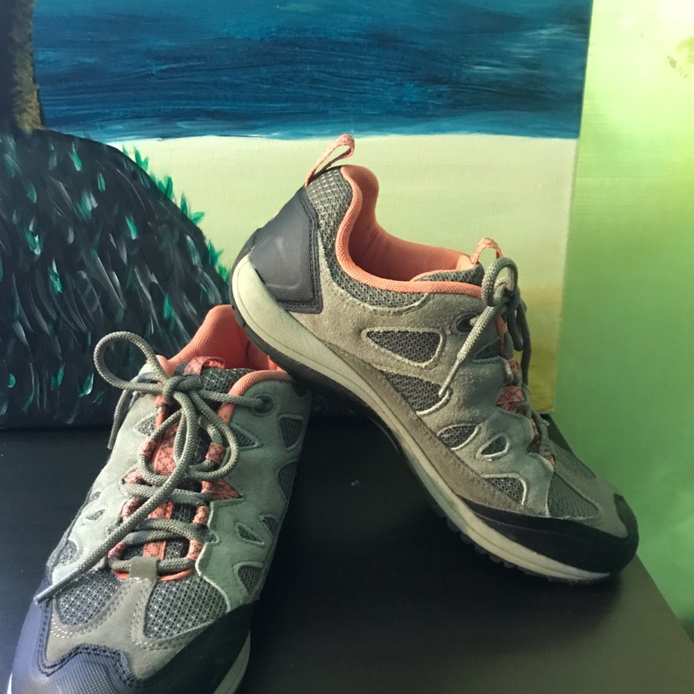 🥾 MERRELL hiking boots, size 10